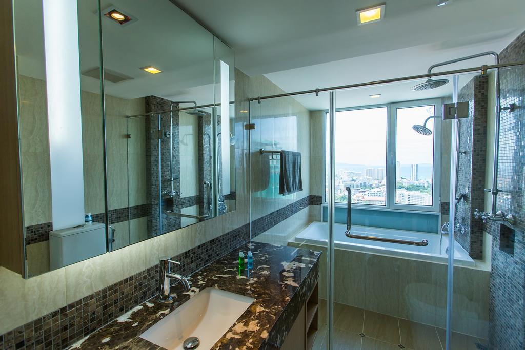 The Cliff Residence Condo Pattaya Quarto foto