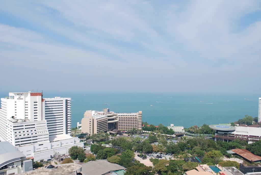 The Cliff Residence Condo Pattaya Quarto foto